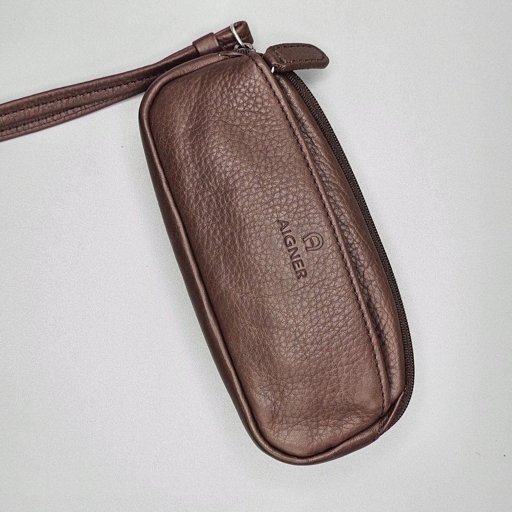 Vintage Etienne Aigner Brown Pebbled Genuine Leather Wristlet/Pouch